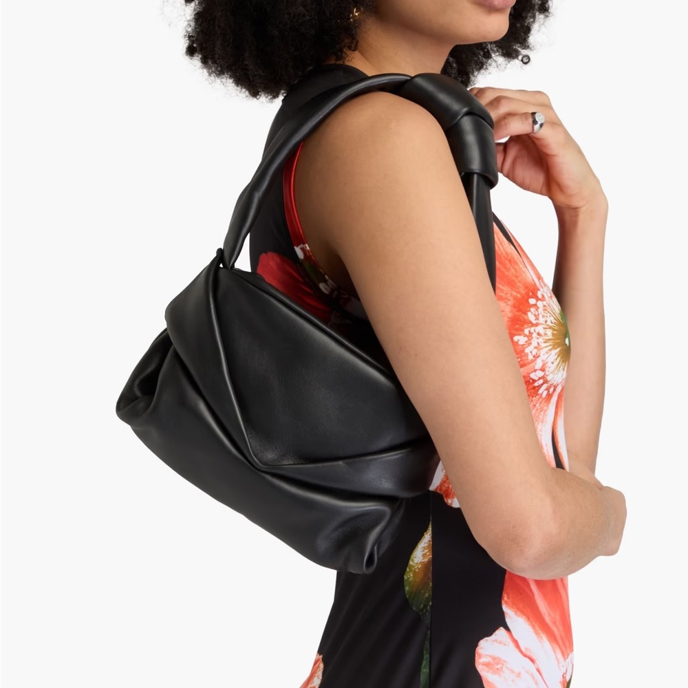 Staud Kiss Bag - Picture 2 of 4